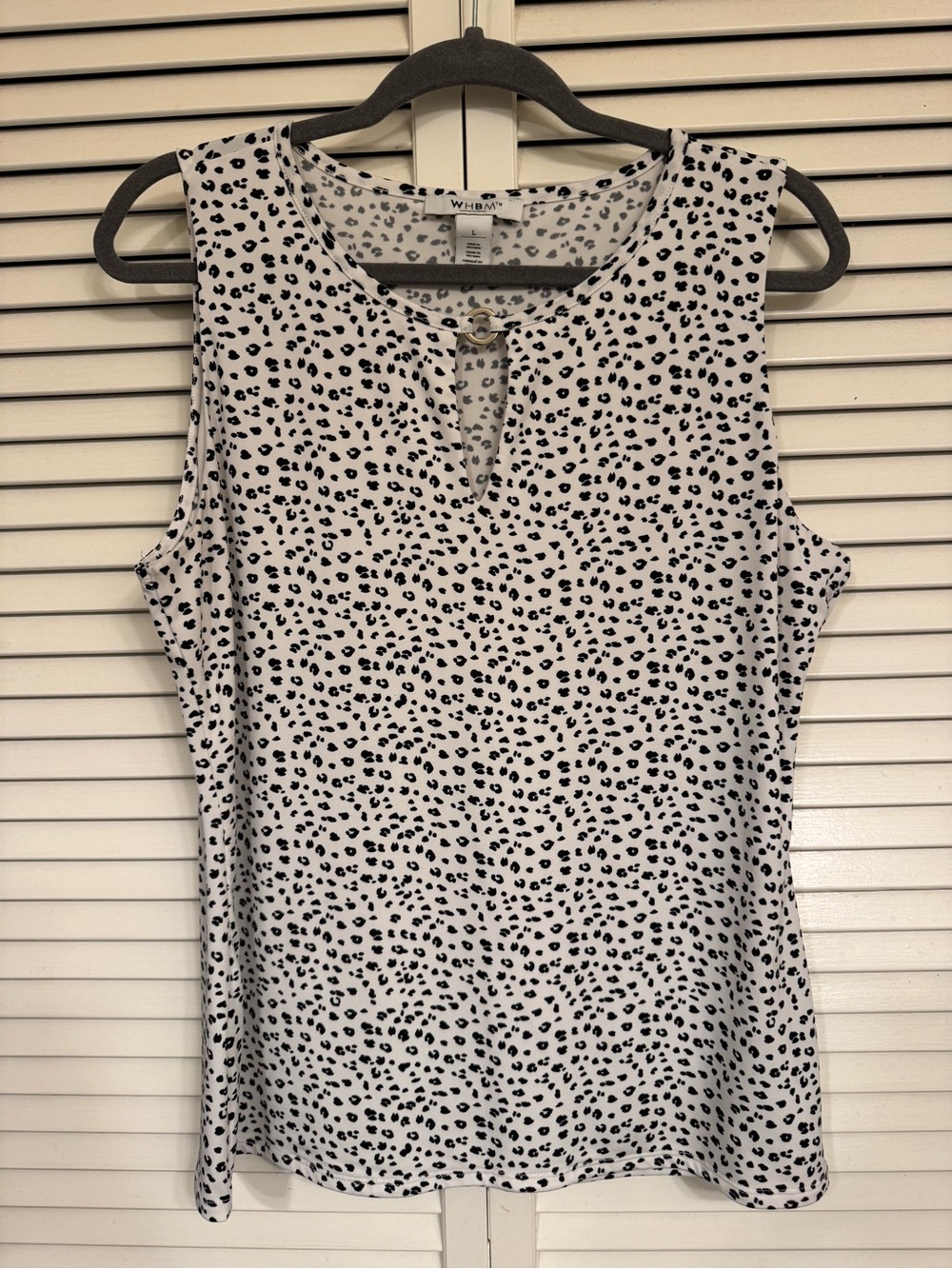 White House Black Market White and Black Printed Sleeveless Top